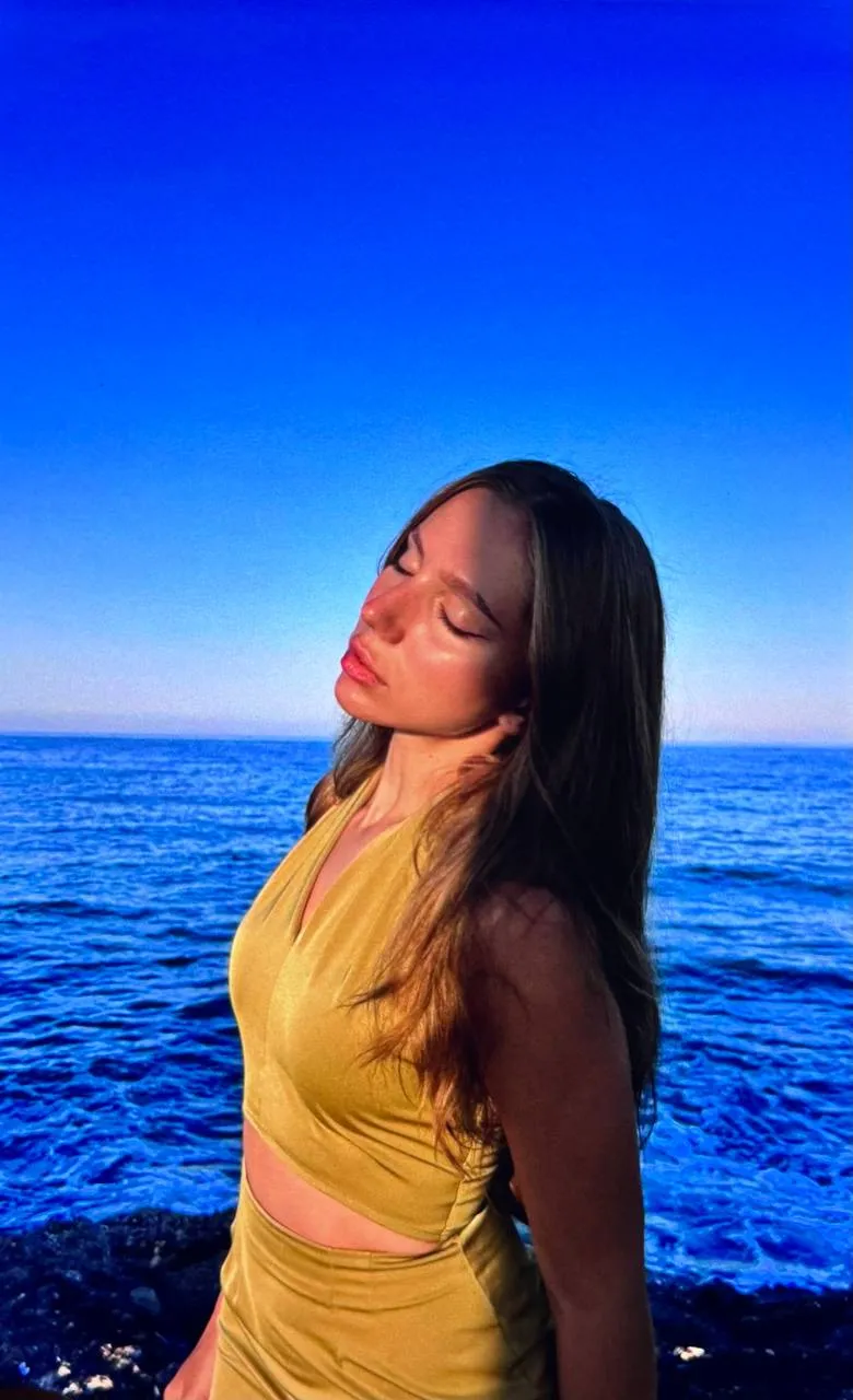 Thumbnail 0
