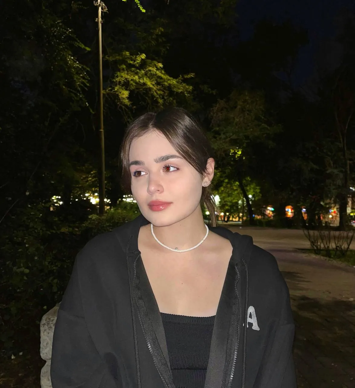 Thumbnail 0