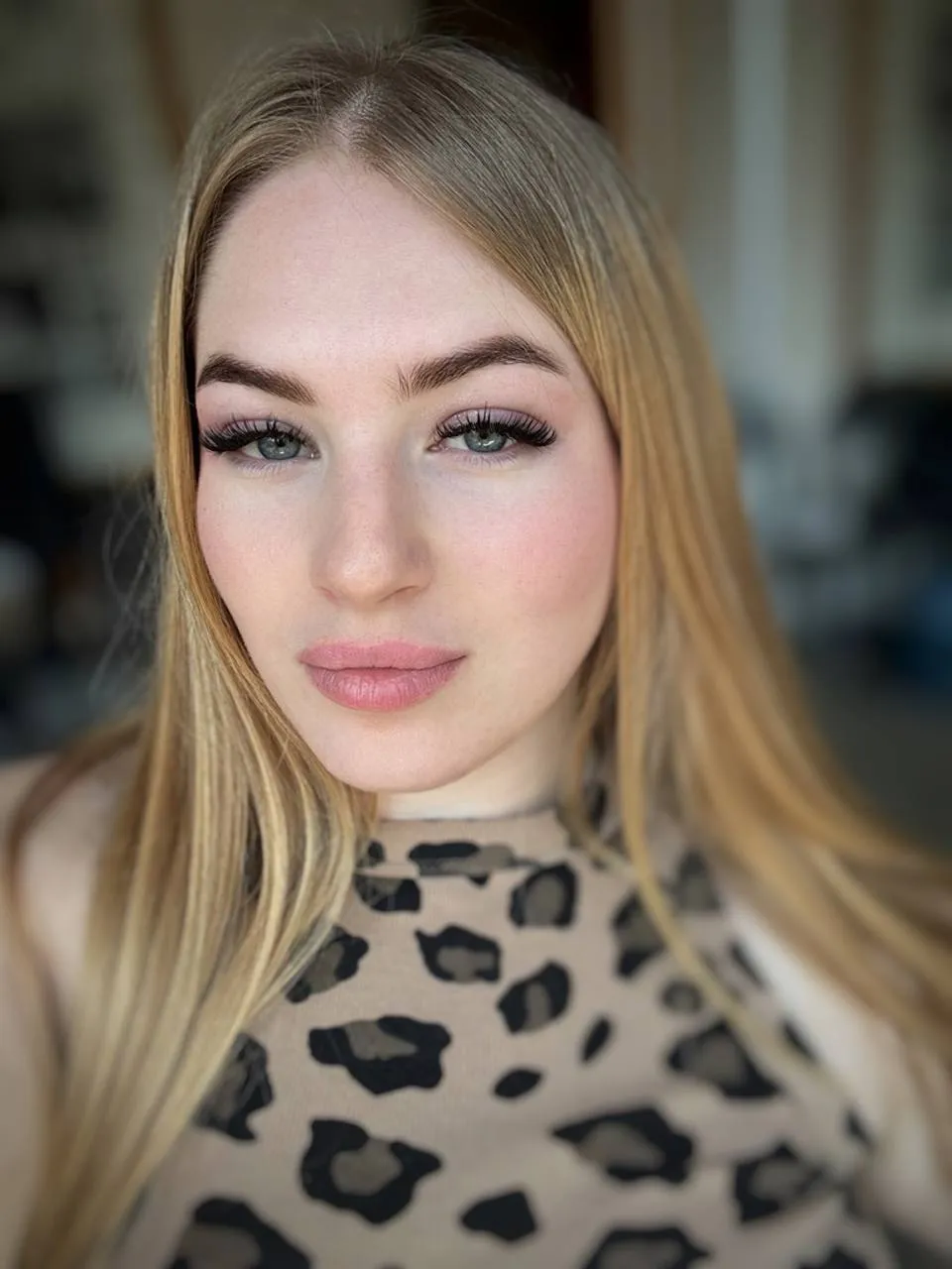 Thumbnail 0