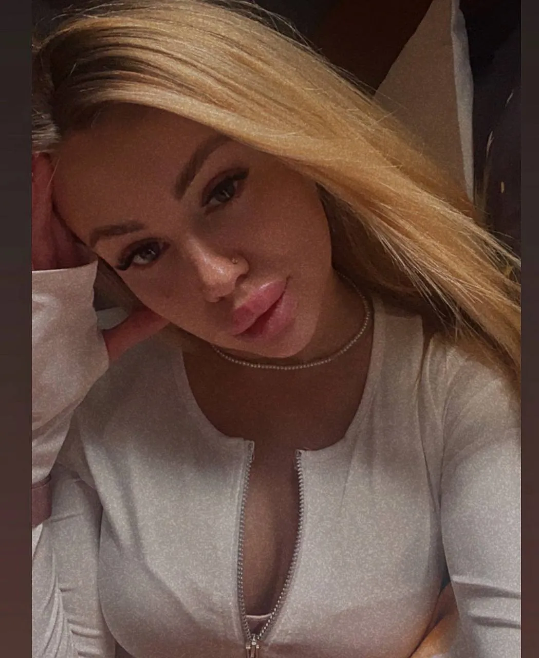 Thumbnail 0