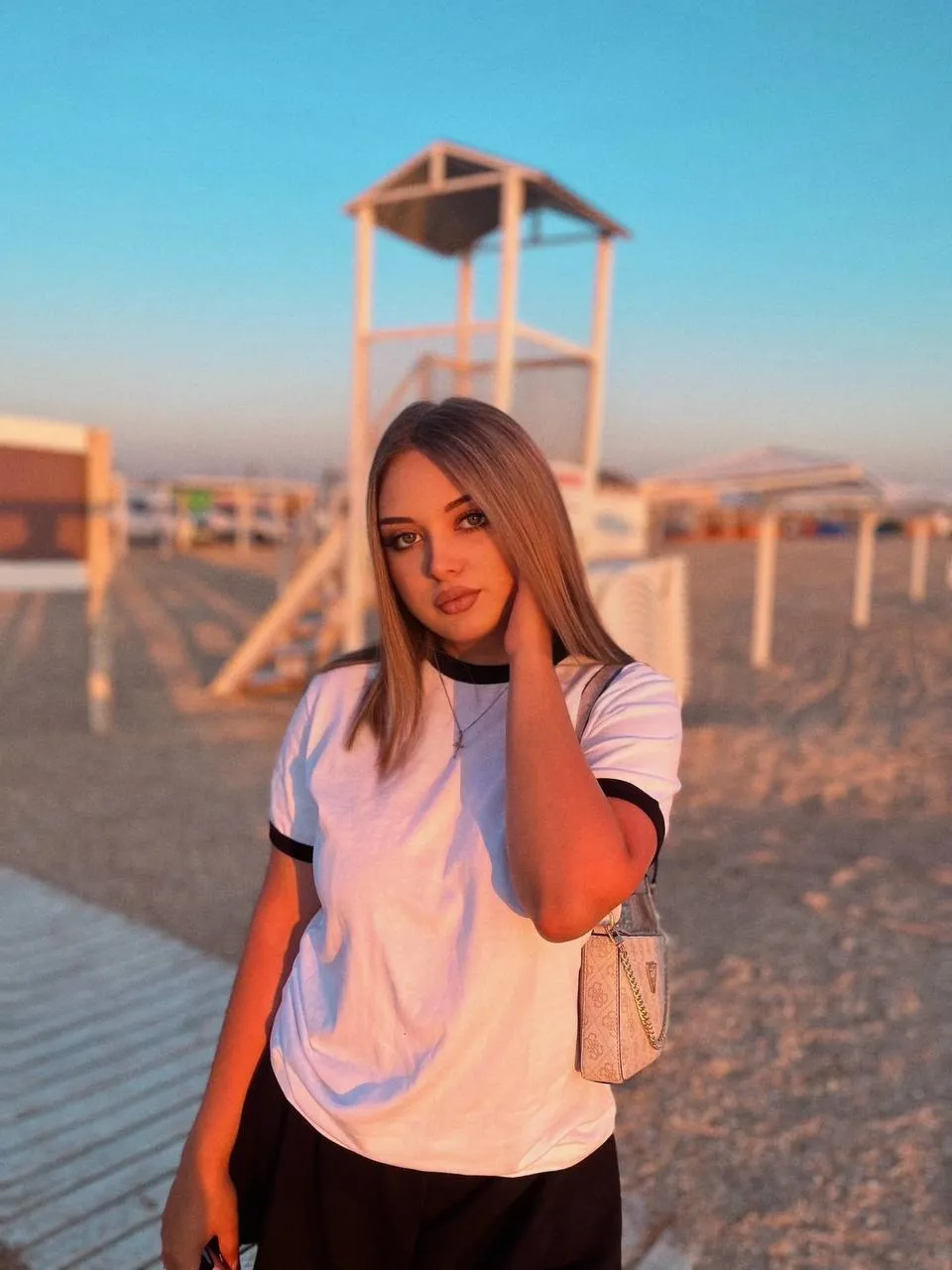Thumbnail 0